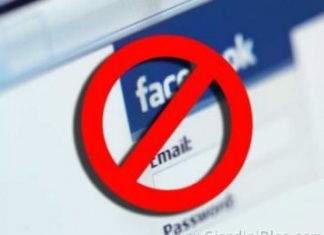 eliminato amici contatti facebook