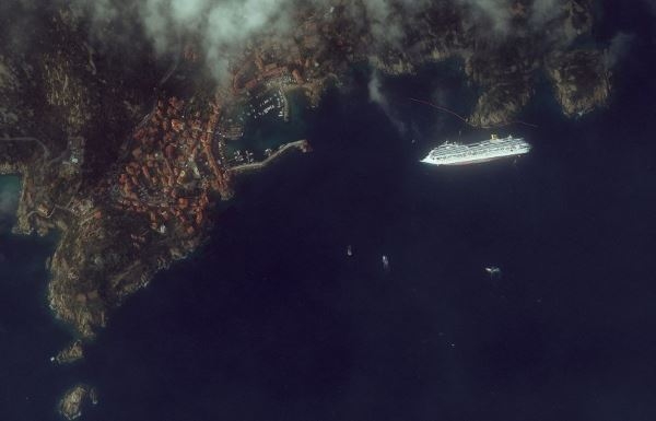 Nave costa concordia alto