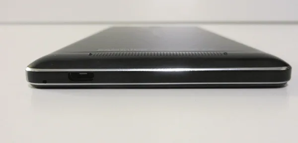 leagoo shark 1 bottom