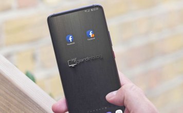 Accedi a Facebook con altro account su Android
