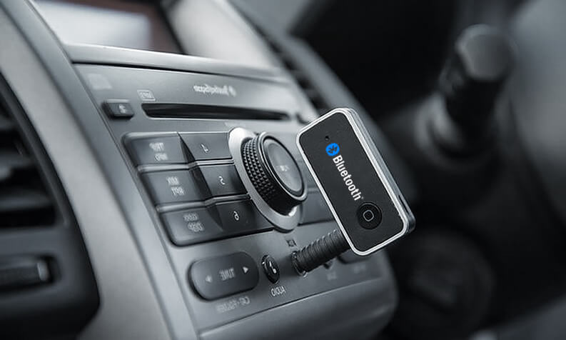 Aggiungere Bluetooth e Wi-Fi su un'auto: tutti i metodi