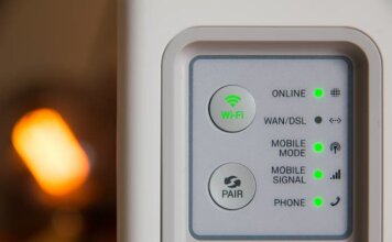 Come spegnere modem o router ad orari precisi o di notte