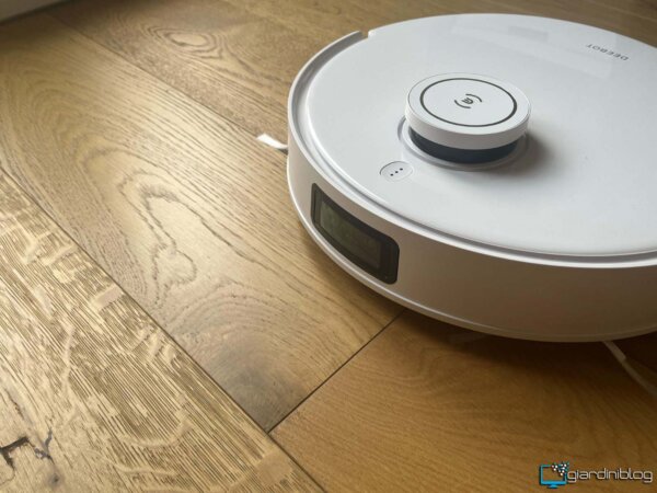 Ecovacs Deebot T10 Turbo Telecamera