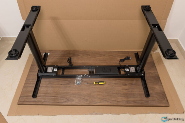 Flexispot E8 Assemblaggio 7