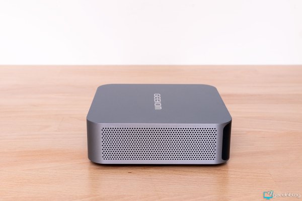 Geekom GT13 Pro Destro