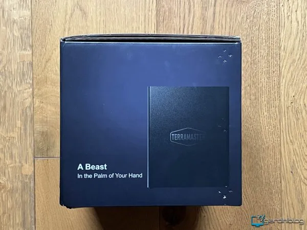 Unboxing F8 SSD Plus pt 1