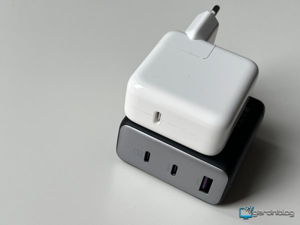 Confronto RG120 E Alimentatore Macbook M2 3