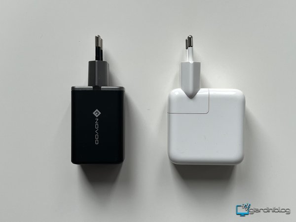 Confronto RG68 Con Alimentatore Macbook M2 2