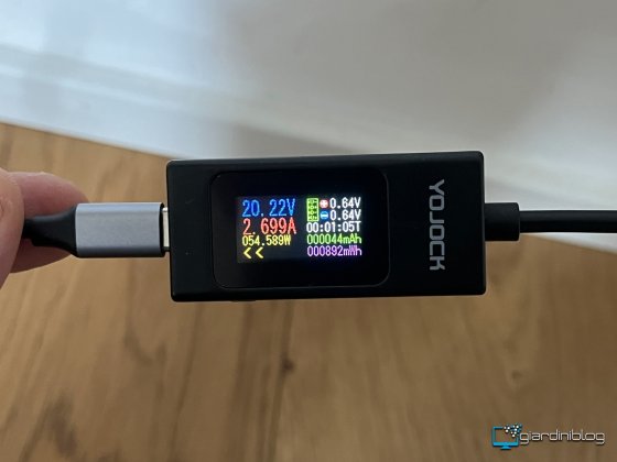 Test Tecnico Su Caricabatterie Novoo