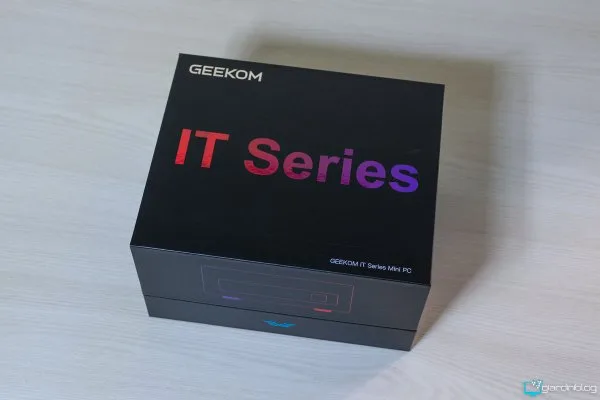 Geekom Mini IT13 2025 1 Box