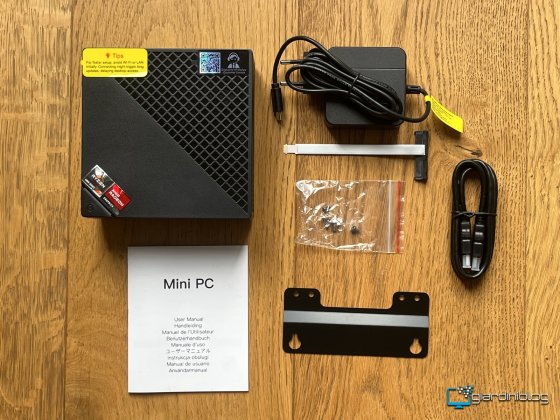 NiPoGi AM06 PRO Contenuto Della Confezione