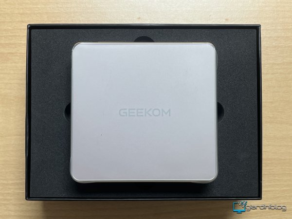 Geekom A5 2025 Mini PC Vista Dopo Apertura