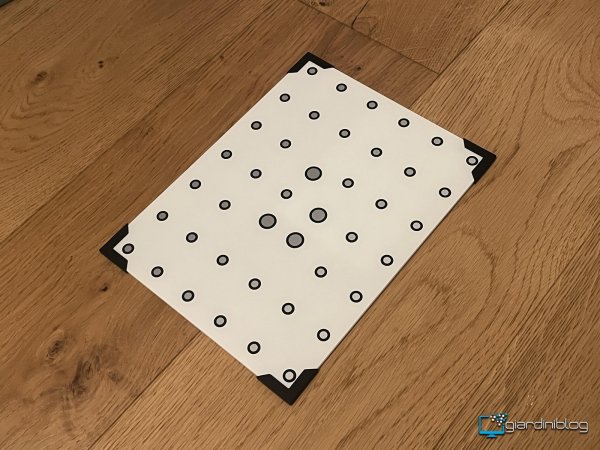 Board Inclusa Per La Calibrazione Dello Scanner 3D