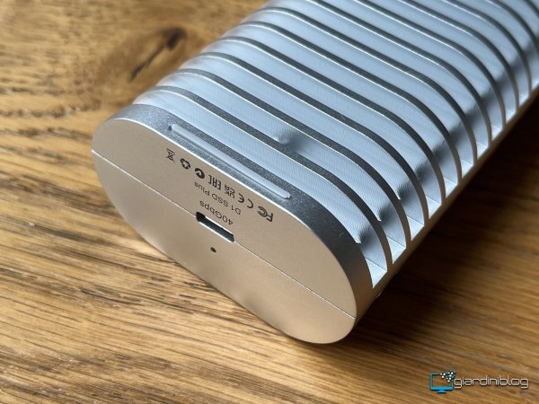 Dettaglio Design TerraMaster D1 SSD Plus