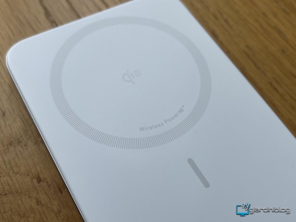 Anker Nano Power Bank Qi2 Dettaglio