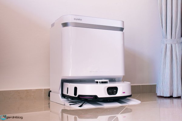 J15 Max Ultra Principale