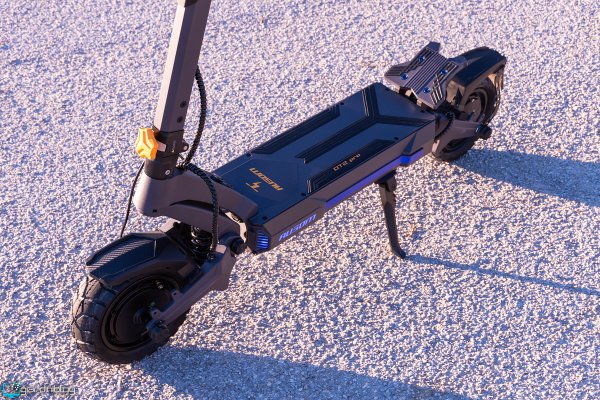 Ausom DT2 Pro Design 2