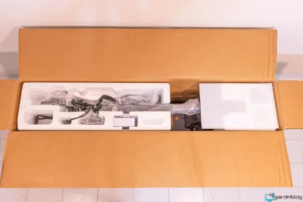 Ausom DT2 Pro Unboxing 3