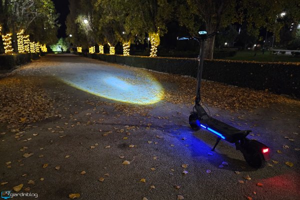 Ausom DT2 Pro Illuminazione