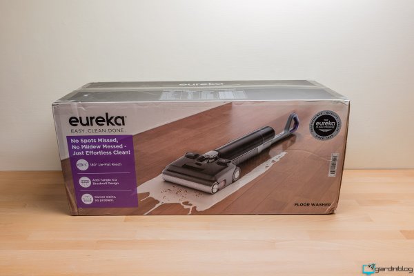 Eureka FloorShine 880 Unboxing 1