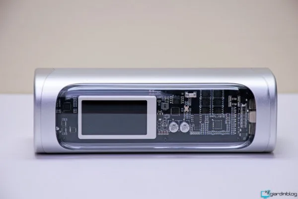 Shargeeek 300 Powerbank 4