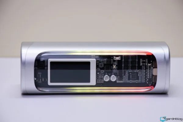 Shargeeek 300 Powerbank 8