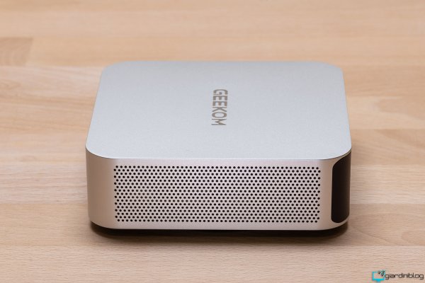 Geekom A8 Design 3 Bis