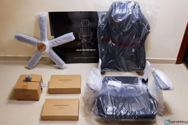 DXRACER Master Unboxing 4