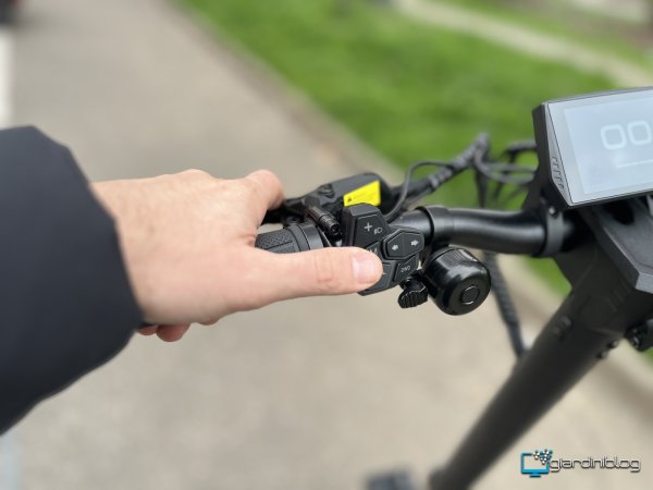 Manubrio Parte Sinistra Del Monopattino