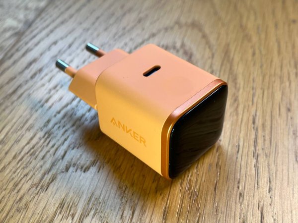 Anker Nano Charger Ufficiale