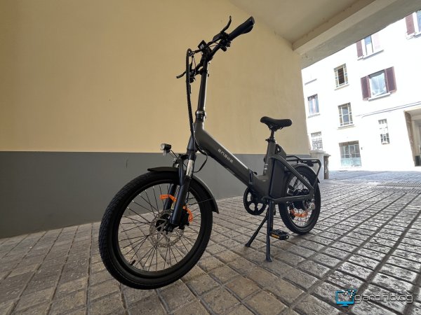 Vista Frontale Ebike ENGWE O20 Boost