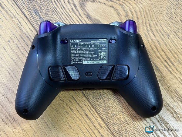 Vibrazione Joypad LeadJoy Xeno Plus