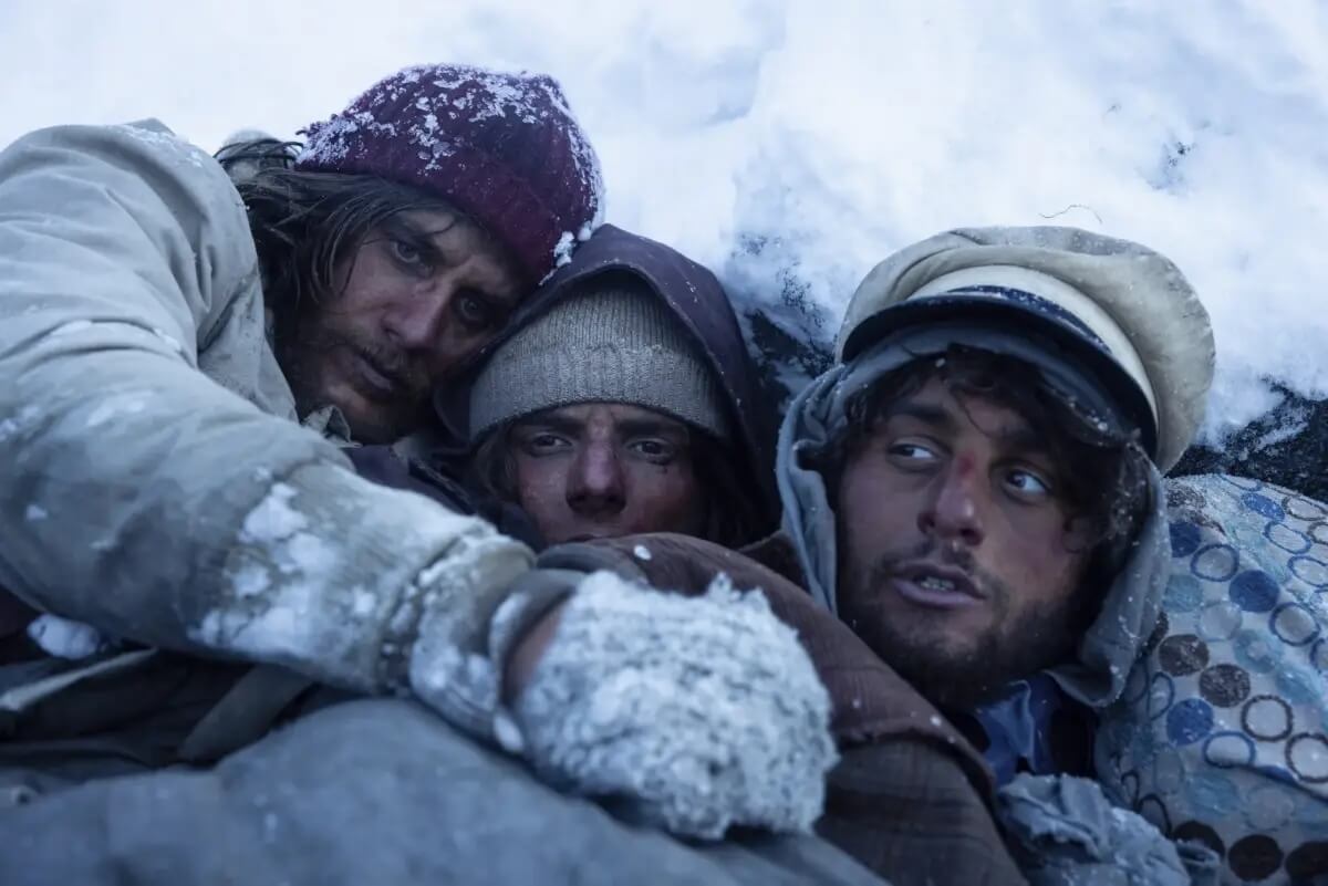 12 La Società Della Neve