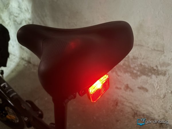 Luce Posteriore LED ENGWE Zip